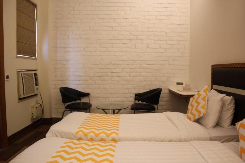Fabhotel Daffodil Huda City Center グルガウン エクステリア 写真