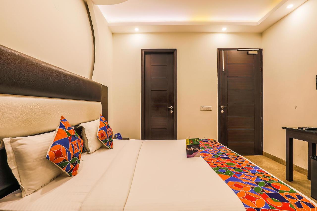 Fabhotel Daffodil Huda City Center グルガウン エクステリア 写真
