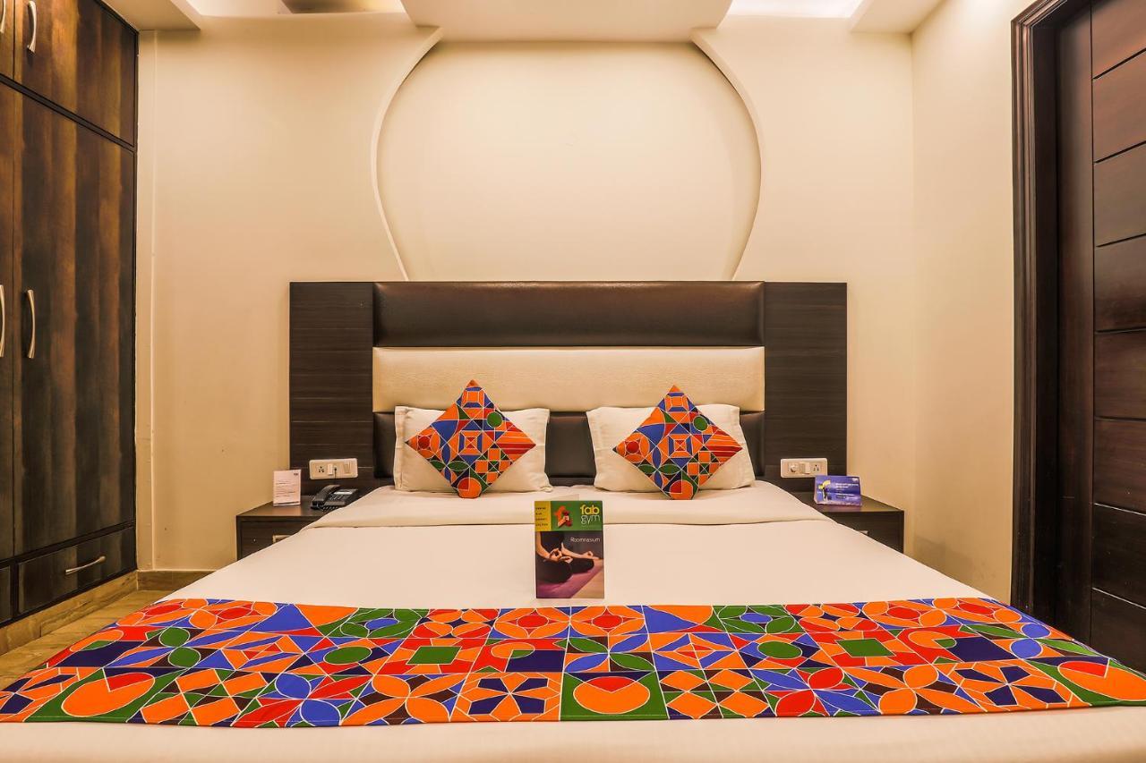 Fabhotel Daffodil Huda City Center グルガウン エクステリア 写真