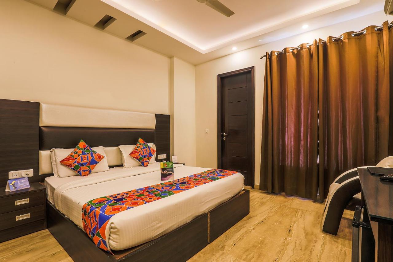 Fabhotel Daffodil Huda City Center グルガウン エクステリア 写真